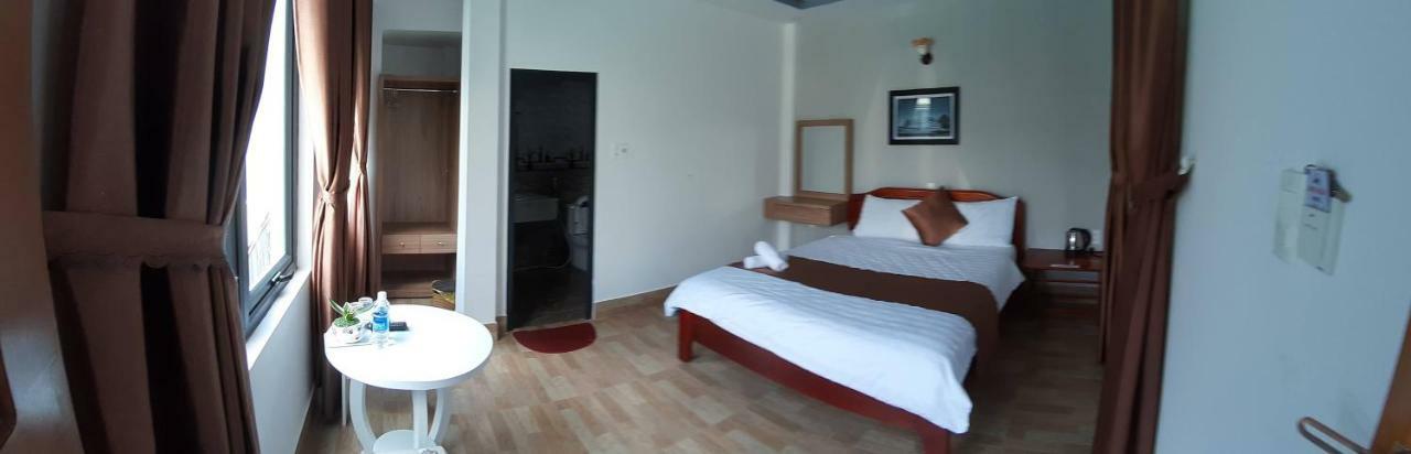 Minh Quan Hotel Da Lat Exterior photo